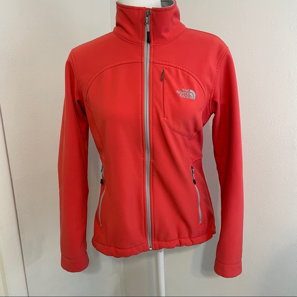 The North Face Women’s Apex Jacket Size Medium